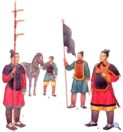 Гвардия Цинь Шихуана:<br /><strong>1</strong> ? пеший гвардеец, облаченный в пластинчатые железные доспехи, окрашенные в традиционный черный цвет<br />Он вооружен клевцом �цзи� с тремя крюками лезвиями.;<br /> <strong>2</strong> ? кавалерист в облегченных защитных доспехах;<br />          <strong>3</strong> ? воин с черным знаменем империи Цинь в легких железных доспехах;<br /><strong>4</strong> ? офицер среднего ранга в боевых доспехах, вооруженный мечом для ближнего боя.� border=�0? class=�aligncenter� /></a></td>
</tr>
</table>
</div>
<div align=