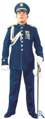 Парадная униформа старших офицеров колумбийской армии №2 для холодной погоды