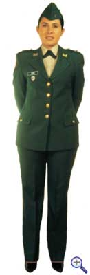 Повседневная униформа женщин-военнослужащих колумбийской армии №3 для холодной погоды