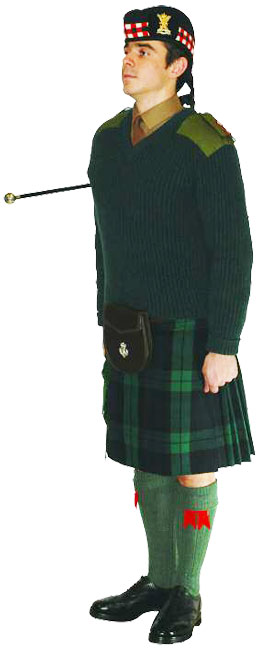 Офицер Королевского полка Шотландии (Royal Regiment of Scotland) в униформе № 13А.